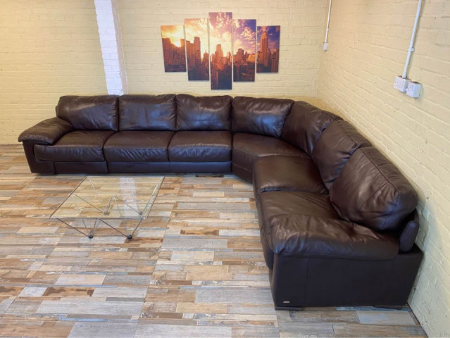 Exquisitely Large Brown Leather Corner Sofa (ME)