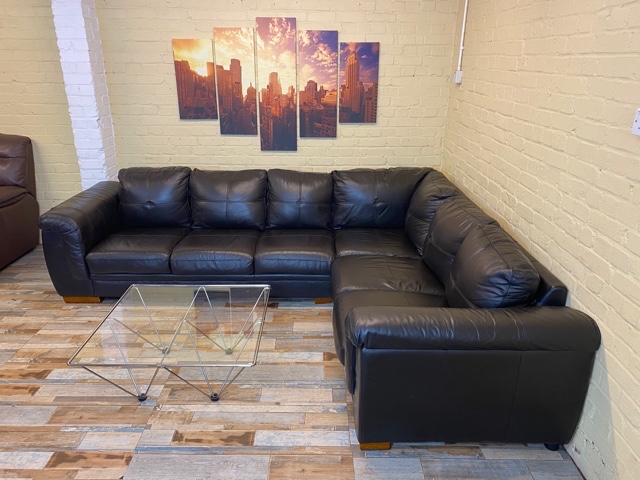 Elegant Long Brown Leather Corner Sofa (ME)