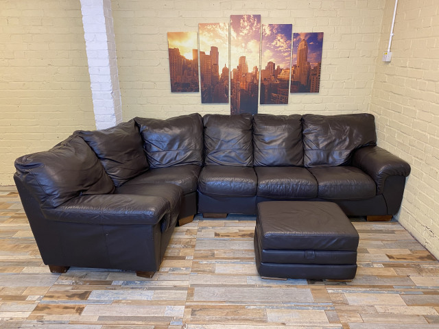 Elegant Curve Brown Leather Corner Sofa (ME)