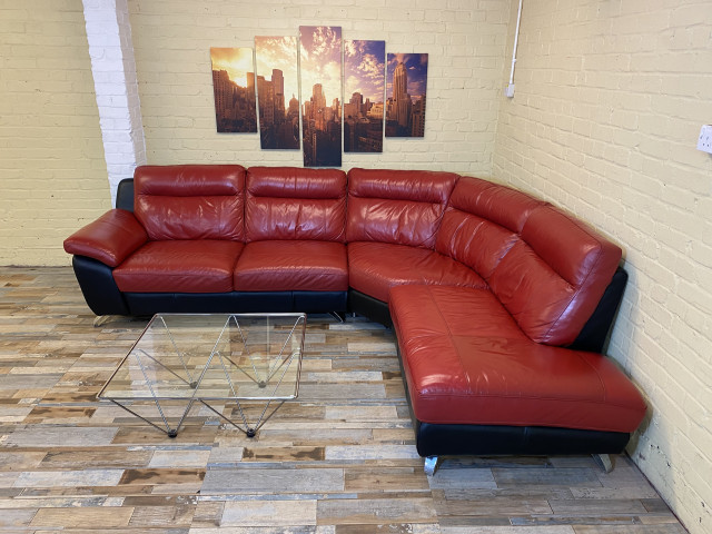 Large Black Elegant Red Leather Corner Sofa