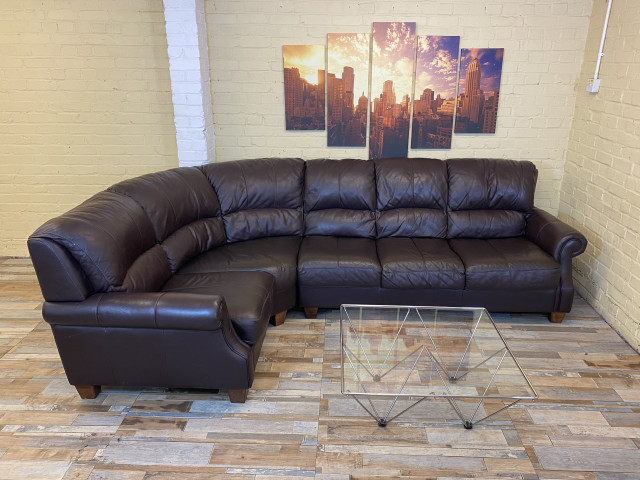 Classic Large Brown Leather Corner Sofa (ME)