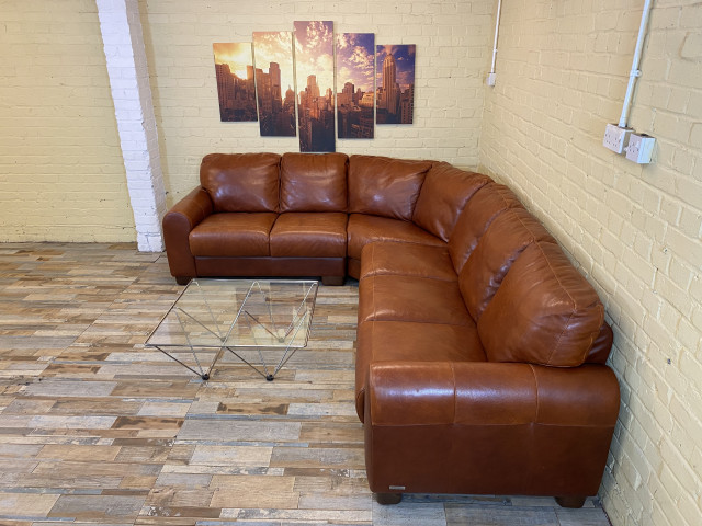 Family Rustic Sofitalia Leather Corner Sofa (KT)
