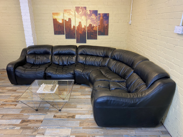 5 Seat Black Leather Corner Sofa