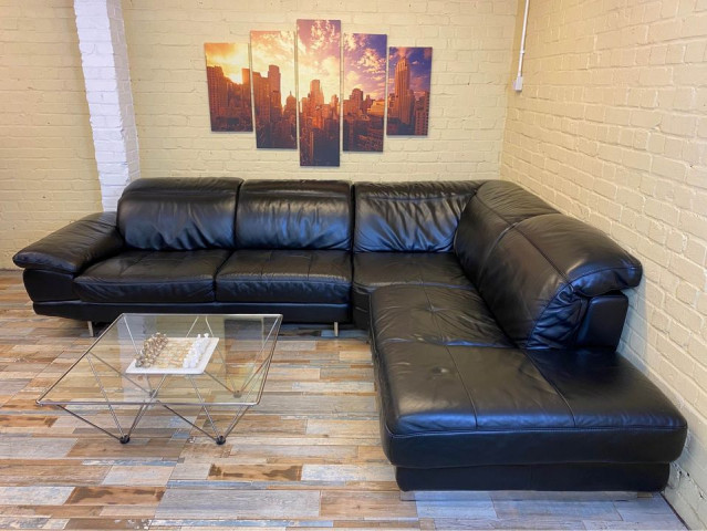 Elegant Black Leather Corner Sofa