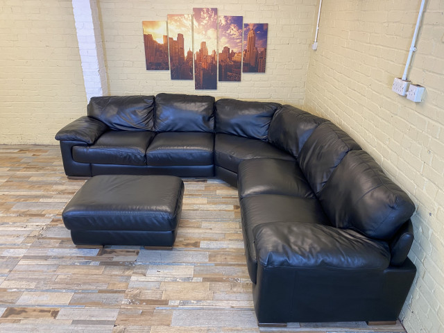 Huge Deep Black Leather Corner Sofa (ME)