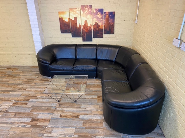 Black Deluxe Leather Corner Sofa
