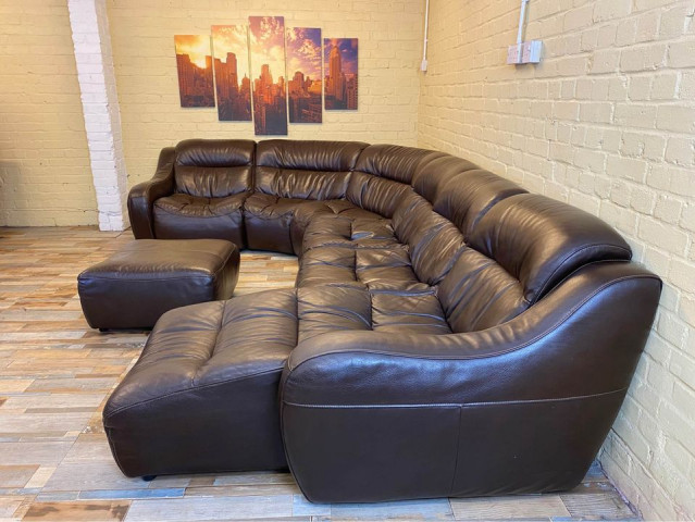 Fantastic Huge Brown Leather Corner Sofa