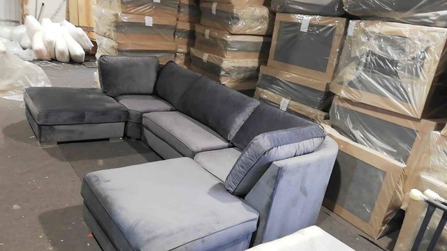 We have Luxury sofa beds couches,leather sofa bran