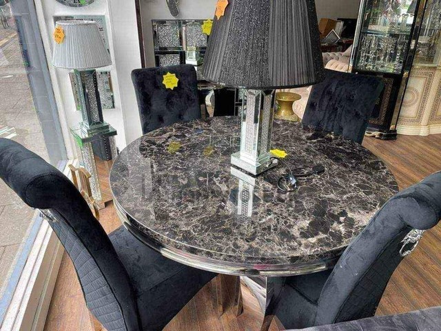 HIGH QUALITY MARBLE DINING TABLE AND CHAIRS AVAILA