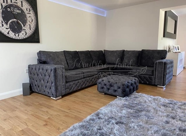 Clearance Sale On Brand New Quality Sofa's With Fr