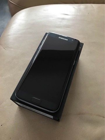 Samsung Galaxy s7 edge 32gb black unlocked
