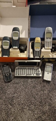 Retro Mobile Phones Bundle
