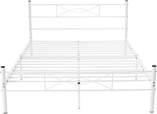 4FT6 White Double Bed Frame Solid Metal with Stron