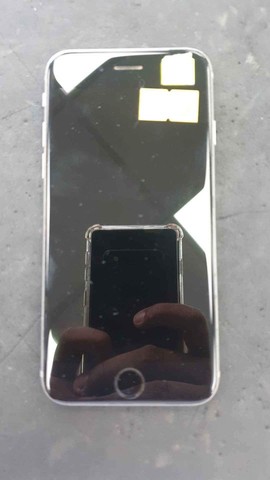 Iphone 6s 32gb grey Unlocked warranty and reciept