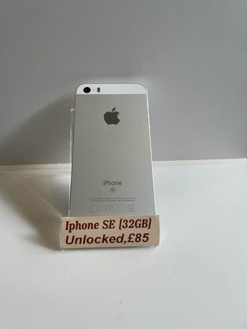 Apple iPhone SE 32GB UNLOCKED