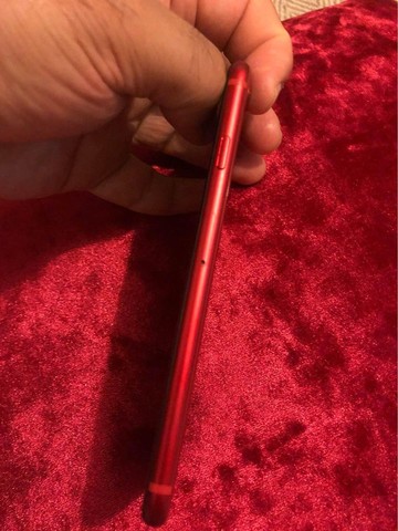 iPhone 8 red unlocked