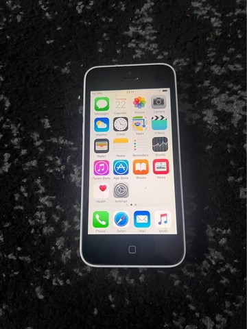 Apple iPhone 5c for sale… Open to all netwo