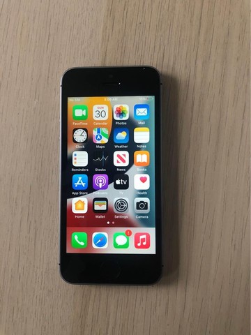 iPhone SE 16gb excellent condition