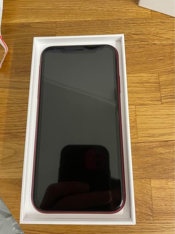 iPhone XR 64GB EE Immaculate
