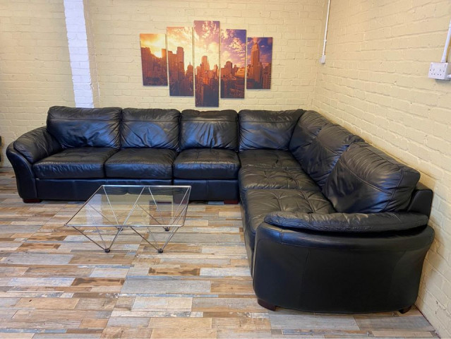 Supreme Black Leather Corner Sofa