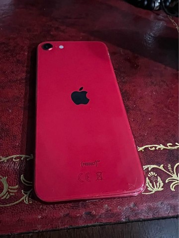 RED IPhone SE