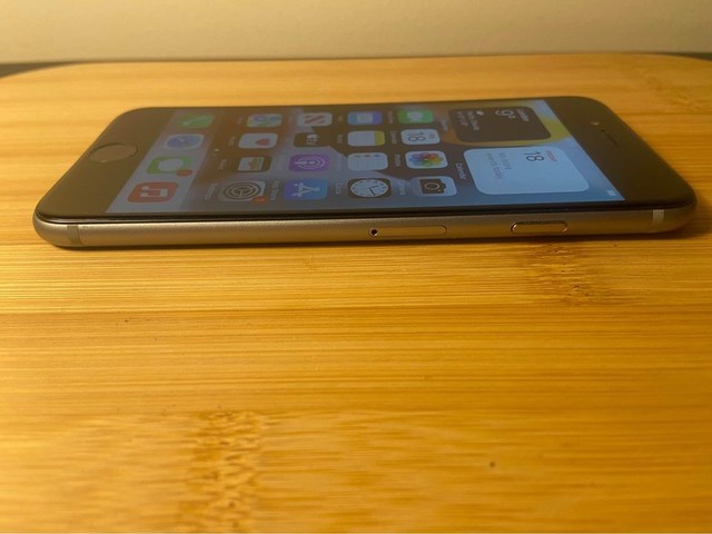 iPhone 6s 128gb Excellent Condition 100% Battery H