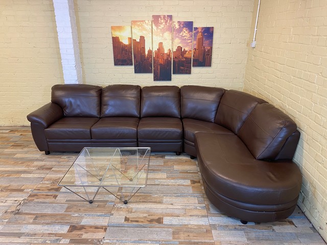 Exquisite Large Brown Leather Corner Sofa