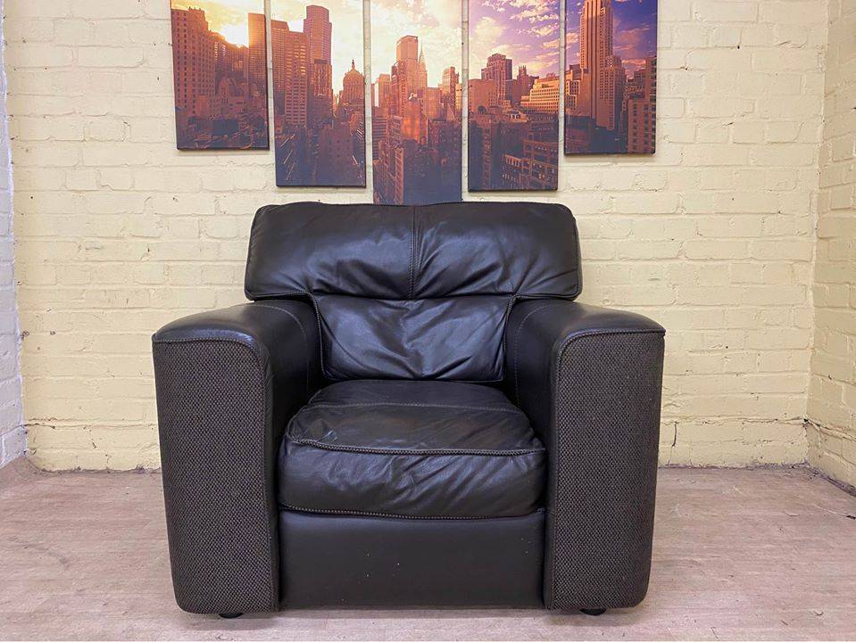 Reversible Leather/Fabric Armchair