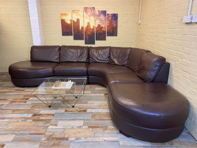 LARGE Family Brown Leather Corner Sofa