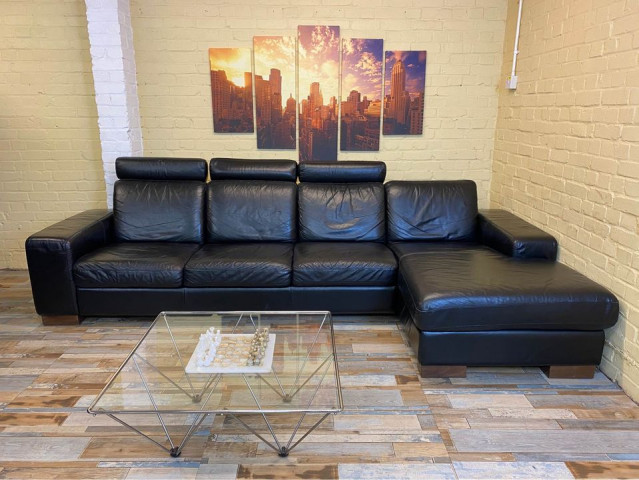 Executive Black Leather Corner Sofa